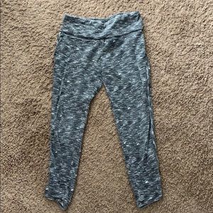 Mossimo cropped leggings